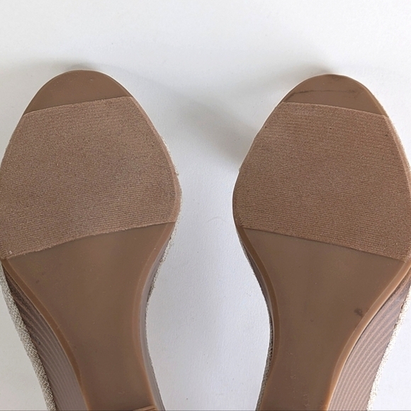 JustFab Liota Sandal Ankle Strap Stacked Heel Open Toe Linen Natural Beige sz 10 - Picture 10 of 12